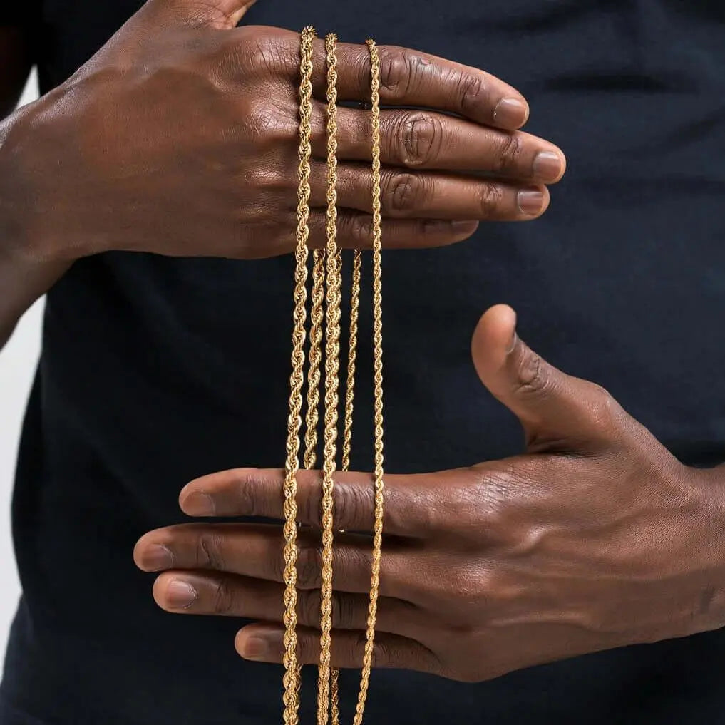 Rope Chains: The Star - Approved Jewelry Trend