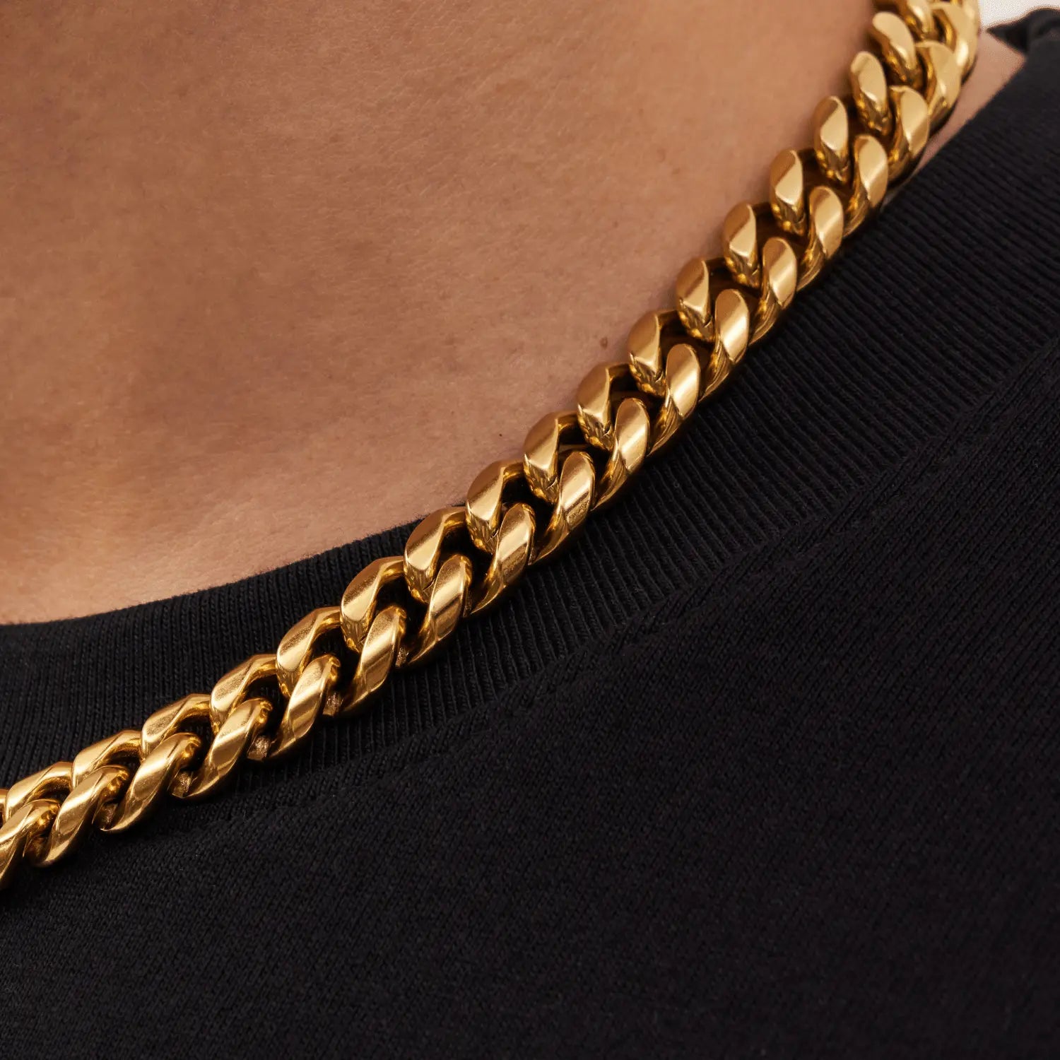 Cuban (Gold) 12mm -- DVVX CHAINS