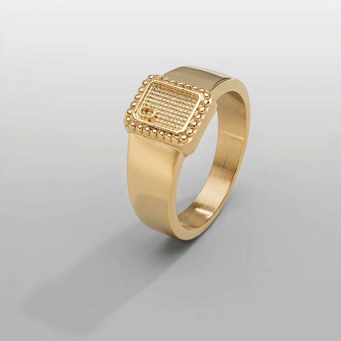 Royal Signet Ring (Gold) -- DVVX CHAINS